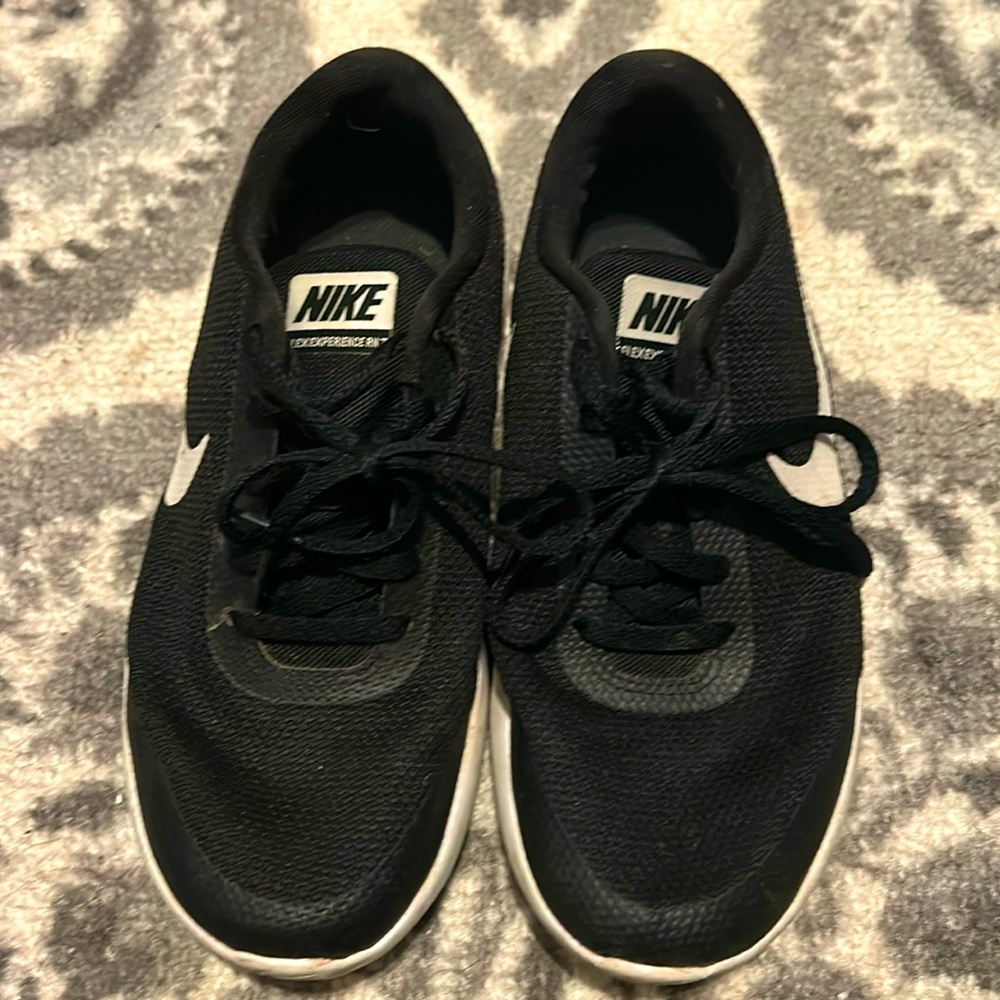 Nike Flex Experience RN 7